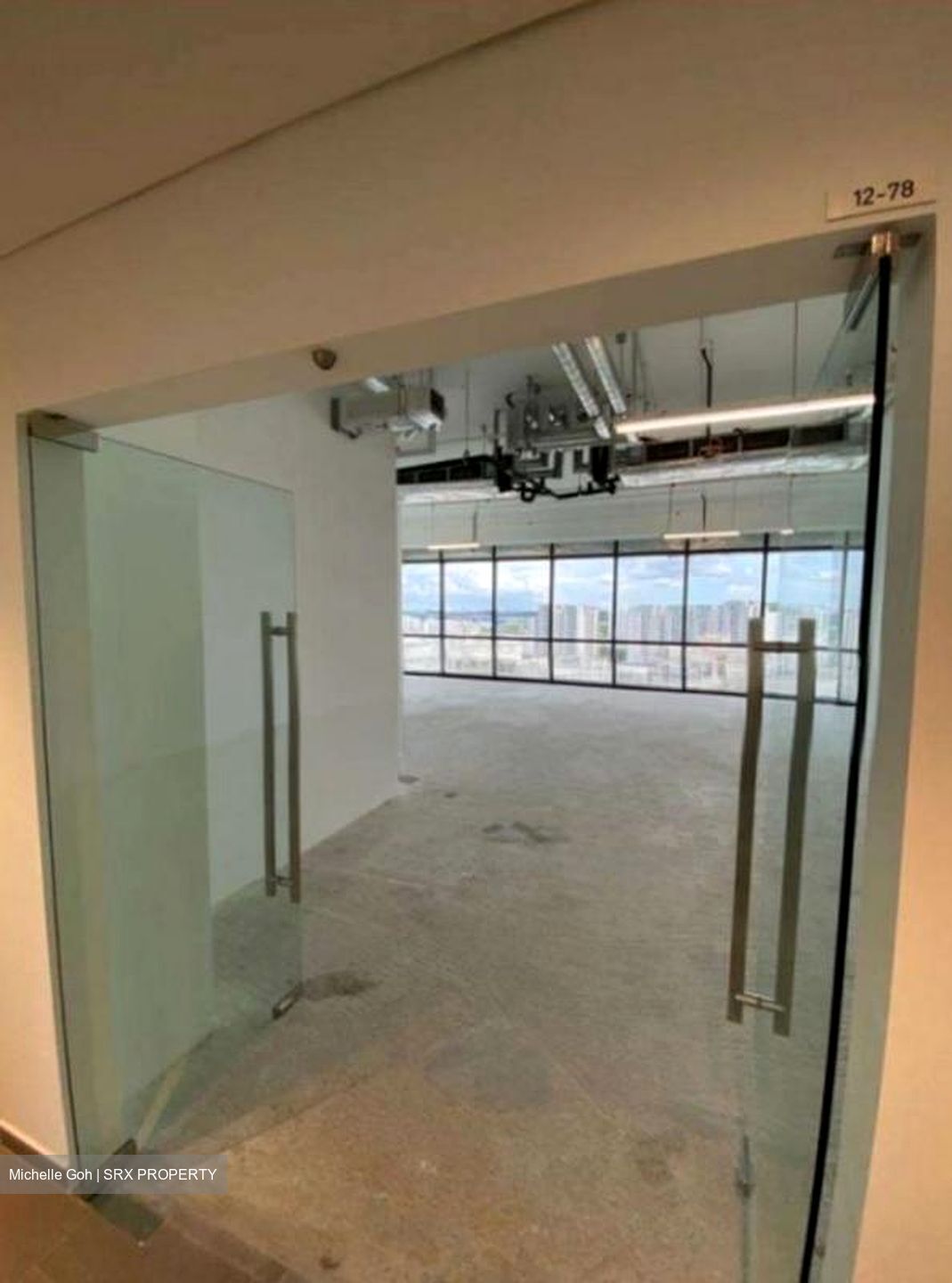 Woods Square (D25), Office #537928621